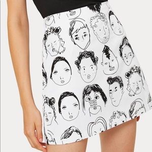Figure Print Skirt 👸🏼